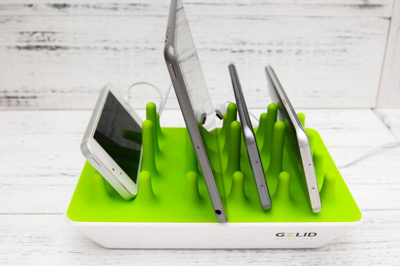 ZENTREE 充電底座開箱，美觀、實用兼具，手機平板皆可用