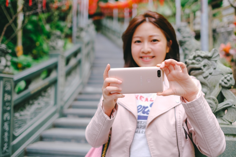 OPPO R11s 開箱，更自然的人像景深、更智慧的 AI 美顏模式