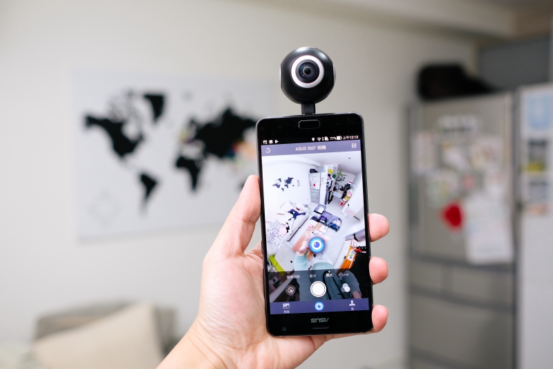 ASUS 360° 全景攝影機開箱，隨插即用的 360 相機，體積超輕巧