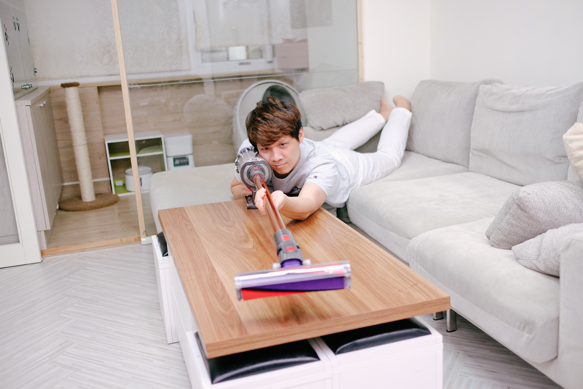 Dyson Cyclone V10™ 無線吸塵器開箱，吸力更強、續航更長、使用更便利
