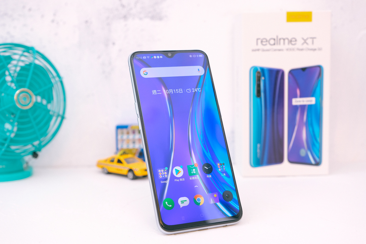 八千有找的 realme XT 智慧型手機開箱，這規格跟拍照能力真是 CP 值頂上宇宙