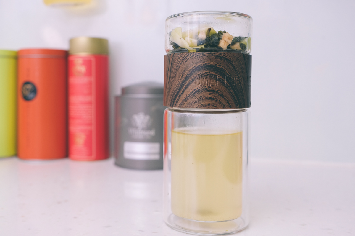 淘寶敗家心得 - 雙層玻璃保溫茶水分離泡茶杯，個人獨享杯，超方便
