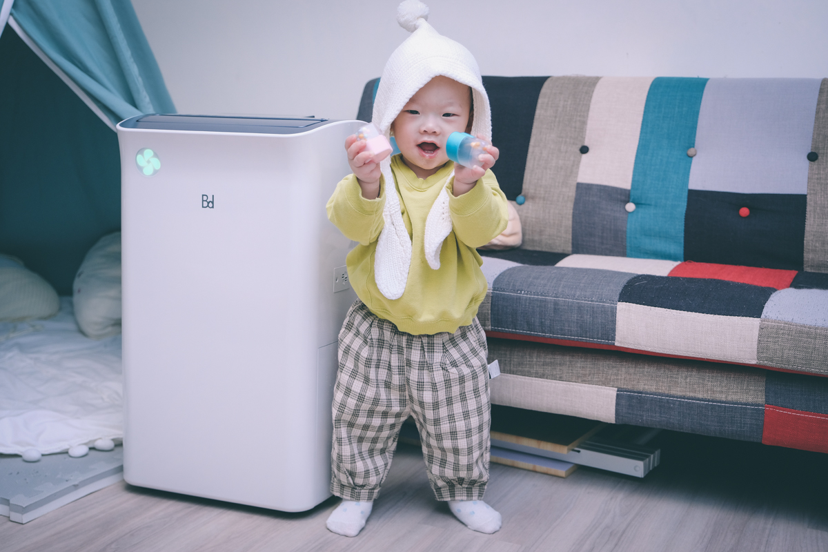 冰點除濕機 BD-14AB 開箱，6.5 公升超大水箱，運作音量低於 50 分貝超安靜