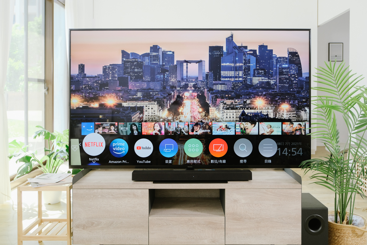 Panasonic 75 吋智慧 4K 頂級電視開箱（TH-75JX980W ），搭配 320W Sound Bar爽度大提升！