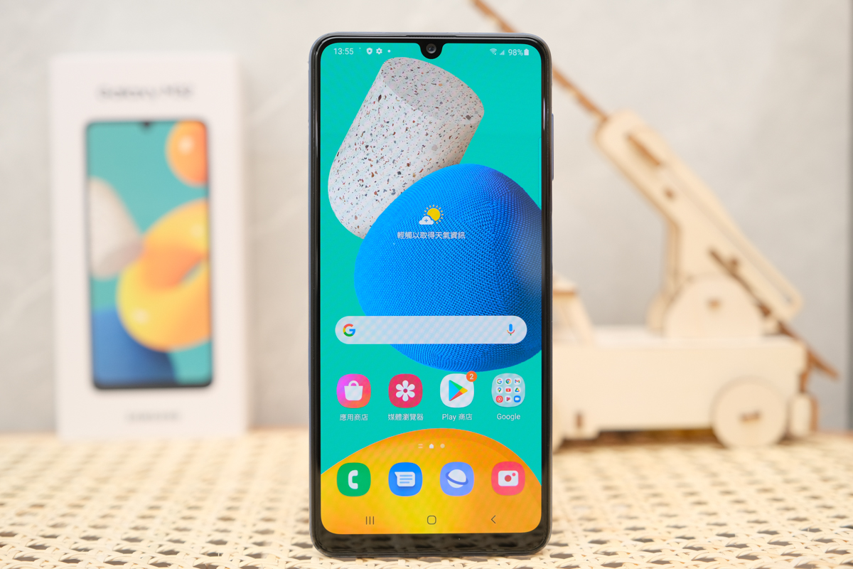 Samsung Galaxy M32 智慧型手機開箱，搭載超鯊規格只要七千有找！