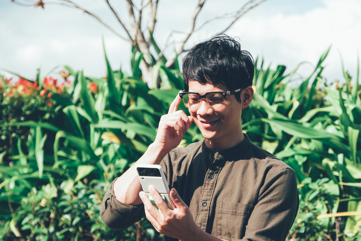 COOYEE 智慧柔光眼鏡開箱，抗藍光眼鏡與骨傳導藍牙耳機碰撞出了什麼火花？