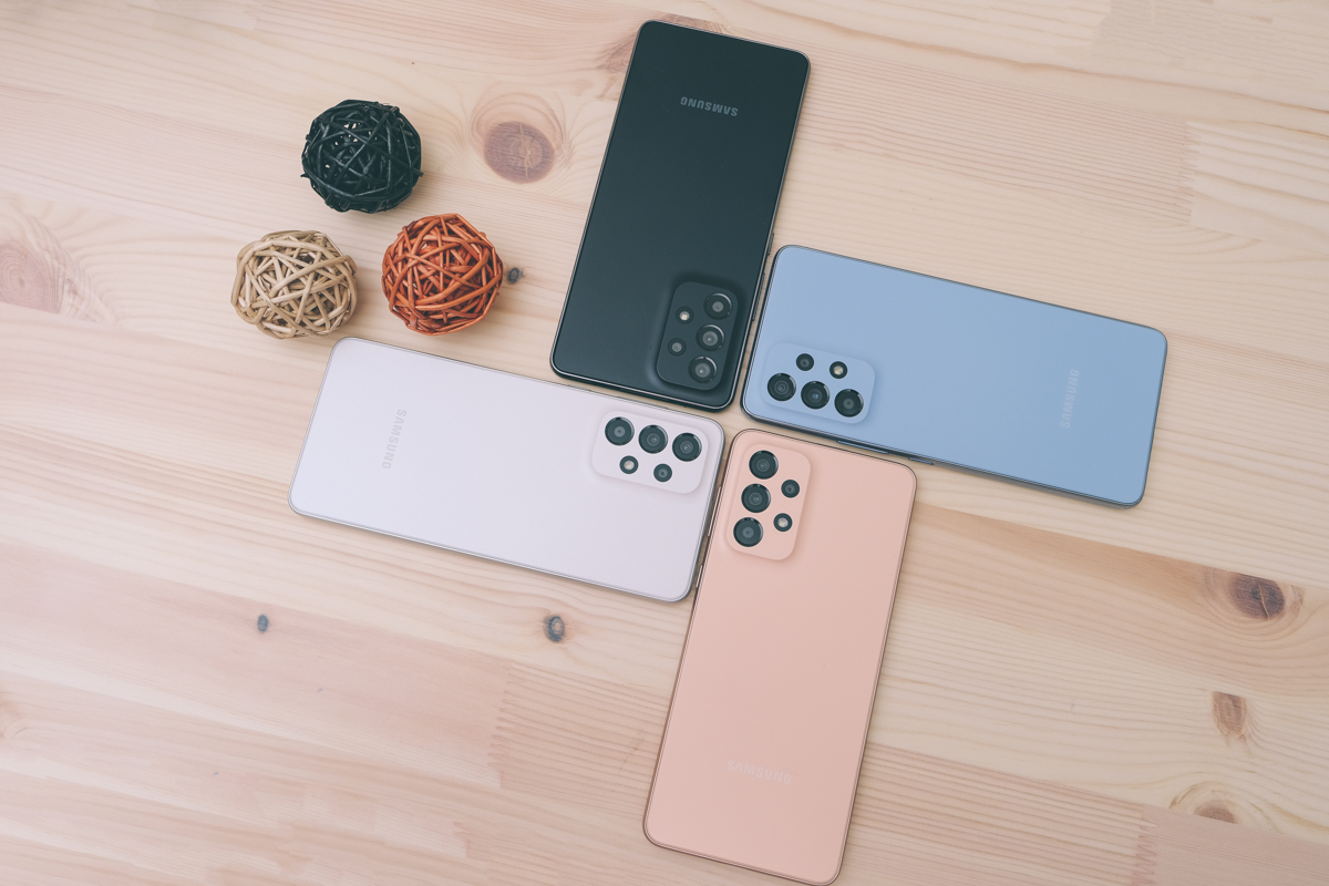 Samsung Galaxy A33 | A53 5G智慧型手機，具備 IP67 防水防塵、極致 120Hz 螢幕更新率